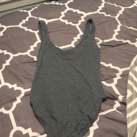 Minnie Mouse bodysuit - Picture 3 of 5